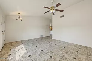 7324 W Timberleaf Dr, Tucson, AZ 85757 - Photo 12