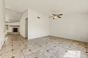 7324 W Timberleaf Dr, Tucson, AZ 85757 - Photo 8
