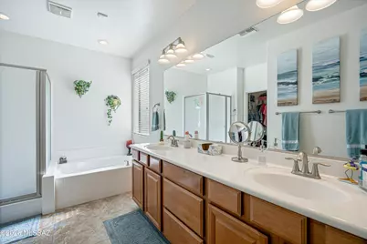 8215 N Willow View Drive, Tucson, AZ 85741 - Photo 24