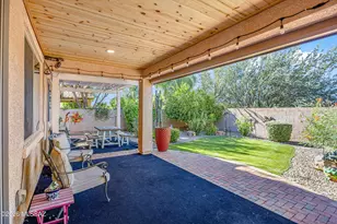8215 N Willow View Dr, Tucson, AZ 85741 - Photo 40