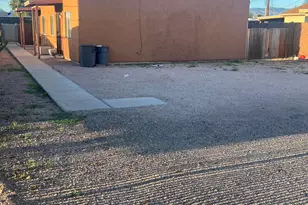 2031 E Eastland St, Tucson, AZ 85719 - Photo 2