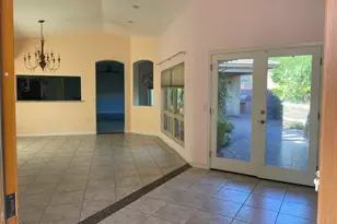 448 W Sunview Dr, Oro Valley, AZ 85755 - Photo 10