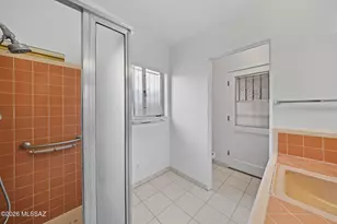6931 E Edgemont St, Tucson, AZ 85710 - Photo 32