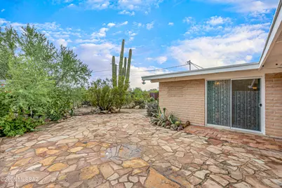 2402 W Wagon Wheel Drive, Tucson, AZ 85745 - Photo 28