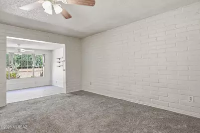 310 S Las Hamacas, Green Valley, AZ 85614 - Photo 10