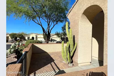 1134 W Vinovo Pass, Oro Valley, AZ 85755 - Photo 2