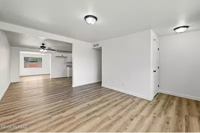 8064 E Nicaragua Drive, Tucson, AZ 85730 - Photo 4