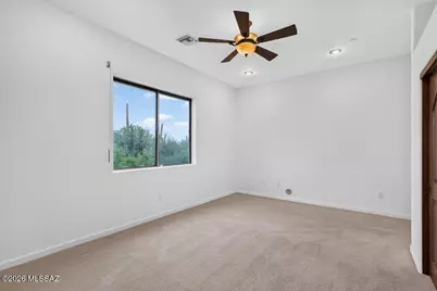 6450 N Desert View Drive, Tucson, AZ 85743 - Photo 24
