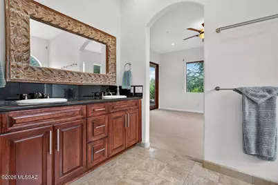 6450 N Desert View Drive, Tucson, AZ 85743 - Photo 20