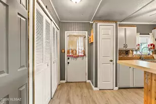 142 W Aliso Dr, Green Valley, AZ 85614 - Photo 6