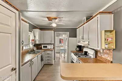 142 W Aliso Drive, Green Valley, AZ 85614 - Photo 8