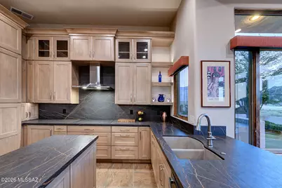 11471 N Civano Place, Tucson, AZ 85737 - Photo 10