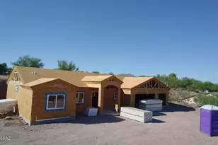 1016 Via Independencia, Rio Rico, AZ 85648 - Photo 2