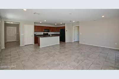 6043 S Antrim Loop, Tucson, AZ 85706 - Photo 8