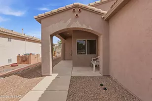 2195 S Pecan Vista Dr, Green Valley, AZ 85614 - Photo 2