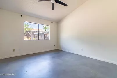 3873 S Headwind Drive, Tucson, AZ 85730 - Photo 2