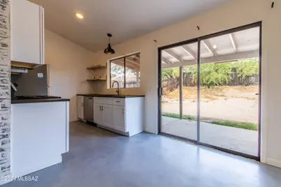3873 S Headwind Drive, Tucson, AZ 85730 - Photo 8