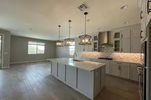 11504 N Desert Calico Lp, Oro Valley, AZ 85742 - Photo 2