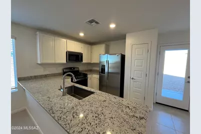 8341 S Clara Roberts Way, Vail, AZ 85641 - Photo 10