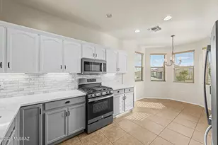 2308 W Calle Cacillo, Green Valley, AZ 85622 - Photo 18