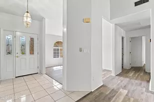 11079 N Mountain Breeze Dr, Oro Valley, AZ 85737 - Photo 4