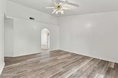11079 N Mountain Breeze Drive, Oro Valley, AZ 85737 - Photo 20