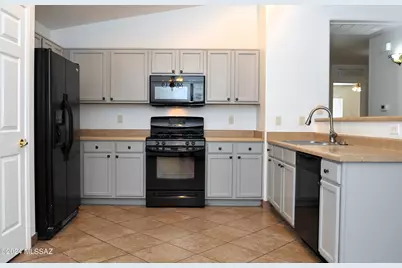 2851 E Paseo La Tierra Buena, Tucson, AZ 85706 - Photo 10