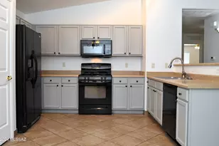 2851 E Paseo La Tierra Buena, Tucson, AZ 85706 - Photo 10
