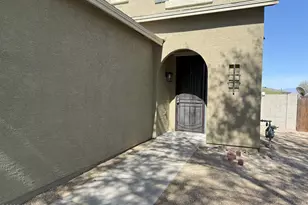 1345 S Woodbine Ln, Tucson, AZ 85746 - Photo 2