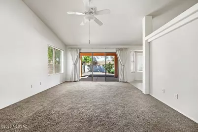 10229 E Gray Hawk Drive, Tucson, AZ 85730 - Photo 2