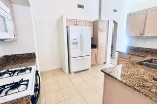 10229 E Gray Hawk Dr, Tucson, AZ 85730 - Photo 16