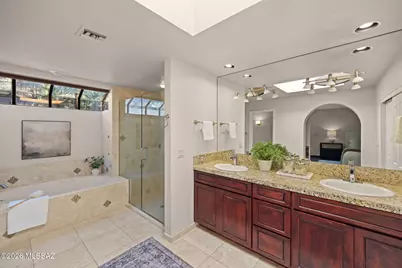 435 W Valoro Drive, Tucson, AZ 85737 - Photo 28