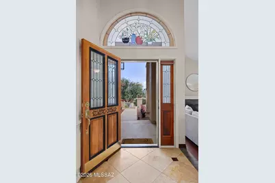 435 W Valoro Drive, Tucson, AZ 85737 - Photo 8