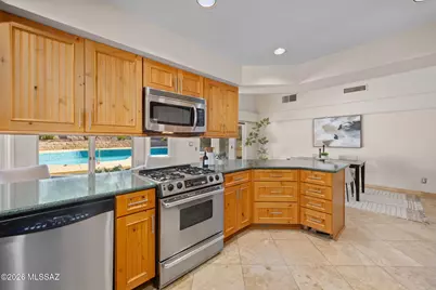 435 W Valoro Drive, Tucson, AZ 85737 - Photo 20