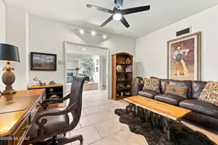 1131 W Camino De La Oca, Green Valley, AZ 85622 - Photo 10