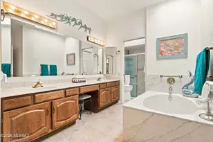 1131 W Camino De La Oca, Green Valley, AZ 85622 - Photo 12