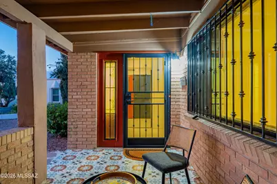 6880 E Hawthorne Circle, Tucson, AZ 85710 - Photo 6