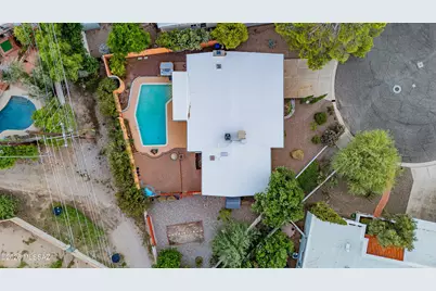 6880 E Hawthorne Circle, Tucson, AZ 85710 - Photo 44