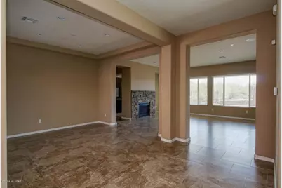12490 N Golden Mirror Drive, Marana, AZ 85658 - Photo 2