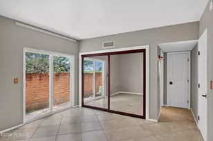 3856 N Pasatiempo Pl, Tucson, AZ 85705 - Photo 16