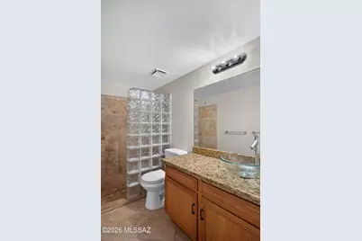 3856 N Pasatiempo Place, Tucson, AZ 85705 - Photo 18