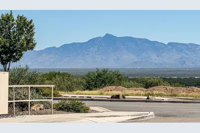 818 W Calle Alta Curva, Sahuarita, AZ 85629 - Photo 2