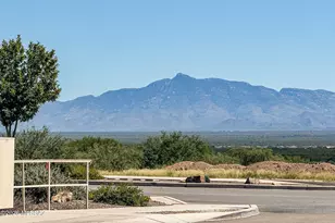 818 W Calle Alta Curva, Sahuarita, AZ 85629 - Photo 2