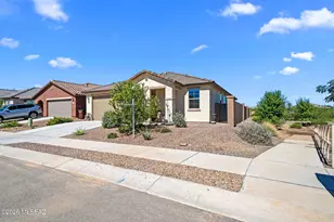 818 W Calle Alta Curva, Sahuarita, AZ 85629 - Photo 4