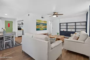 117 W George Truit St, Corona de Tucson, AZ 85641 - Photo 2
