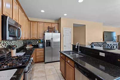 11594 W Bannerstone Street, Marana, AZ 85658 - Photo 8