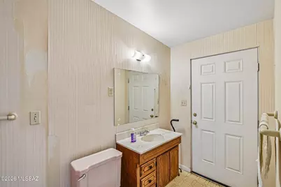 6922 E Rosewood Street, Tucson, AZ 85710 - Photo 12