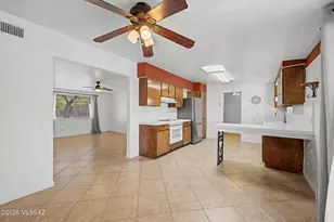 5353 E Douglas St, Tucson, AZ 85711 - Photo 10
