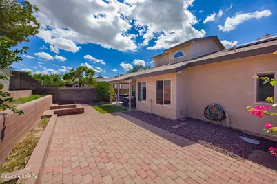 5210 W Aquamarine Street, Tucson, AZ 85742 - Photo 6