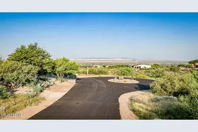742 E Well Rock Place #0038, Green Valley, AZ 85614 - Photo 14